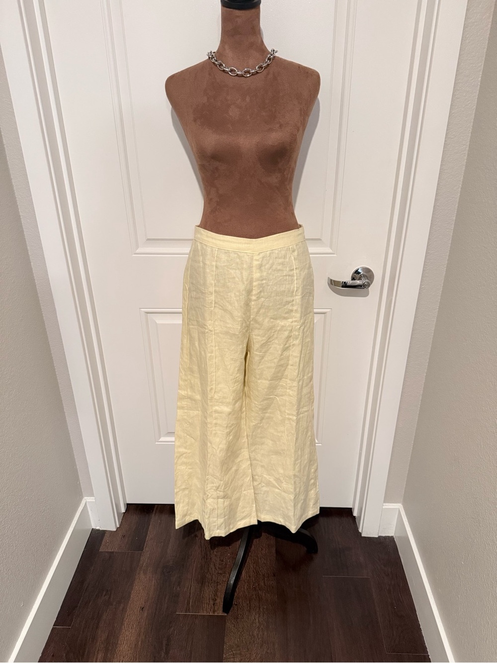 Faithfull The Brand Cream Linen Wide Leg Pants / Culottes – Size US 6 / AU 10